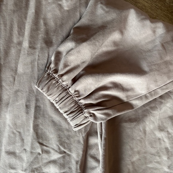 Evereve Mila Sleeveless Jumpsuit - Picture 6 of 8